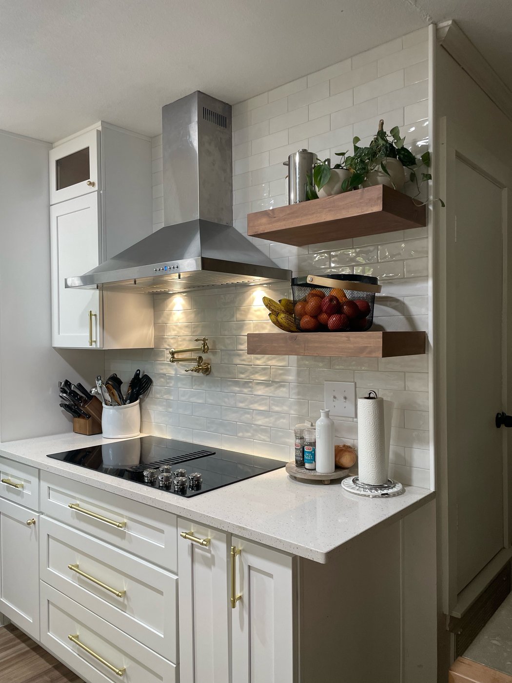 Kitchen tile and flooring